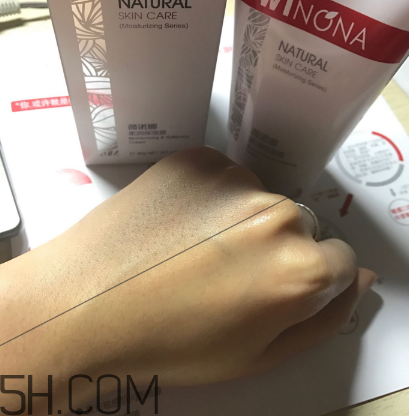 薇諾娜保濕霜怎么用？薇諾娜保濕霜使用心得