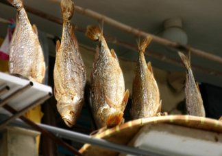 如何去除咸魚的腥味？咸魚一般要蒸多久時間