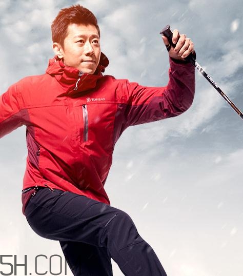 沖鋒衣適合什么溫度穿？沖鋒衣適合平時穿嗎？