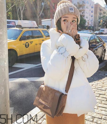 棉服上的油怎么洗掉？棉服跑棉怎么辦？