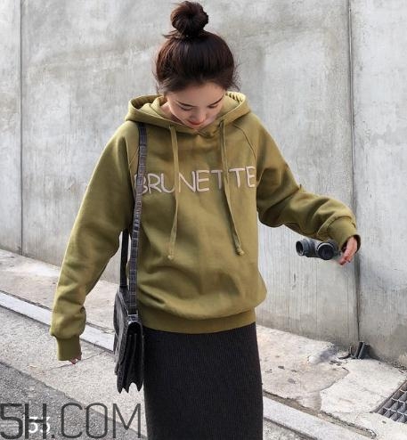 抓絨衛(wèi)衣會(huì)起球嗎？抓絨衛(wèi)衣是什么面料？