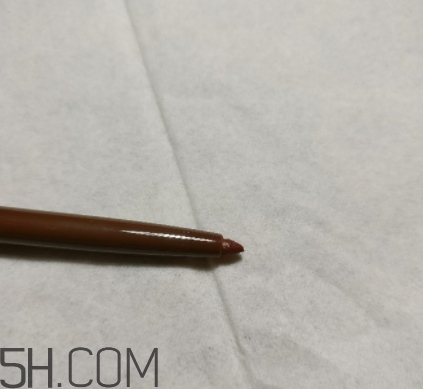 稚優(yōu)泉眼線膠筆好用嗎？稚優(yōu)泉眼線膠筆和眼線液筆哪個(gè)好