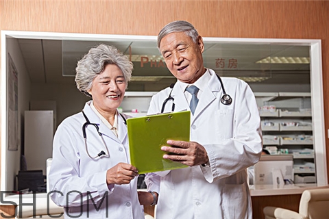 沙眼可以熱敷嗎？沙眼可以做激光手術嗎？