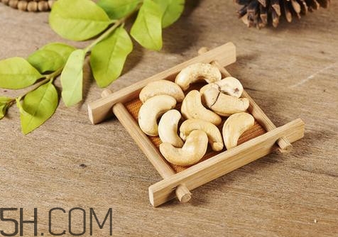 腰果是發(fā)物嗎？腰果有補(bǔ)腎的功效嗎