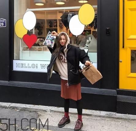 羽絨服怎么穿顯瘦？羽絨服怎么搭配不臃腫？