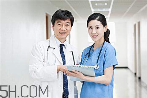 老花眼能恢復(fù)正常嗎？老花眼可以考駕照嗎？