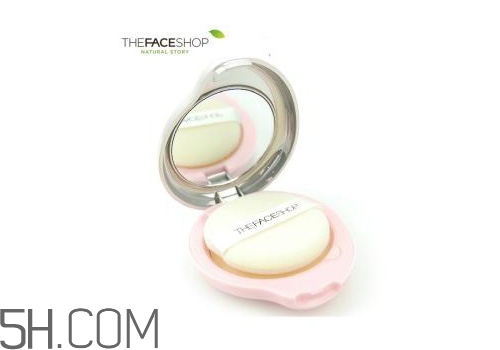 控油粉餅適合什么皮膚？eglips馬卡龍粉餅試色