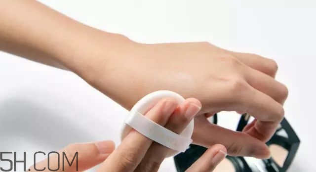 氣墊哪個(gè)牌子好用推薦 好用氣墊推薦 氣墊哪個(gè)牌子好用推薦 好用氣墊推薦