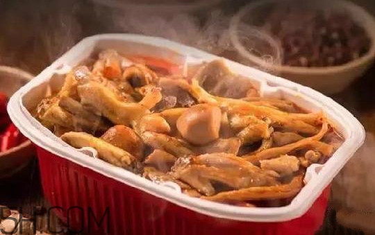 方便火鍋會(huì)爆炸嗎？方便火鍋加冷水還是熱水