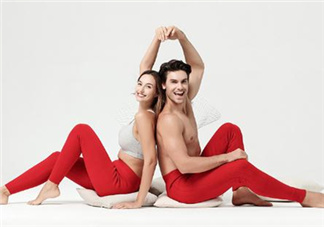 羊毛褲掉毛怎么洗掉？羊毛褲扎人怎么辦？