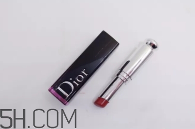 迪奧740和999哪個(gè)好看？dior740和迪奧999對(duì)比