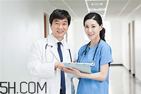 骨折用什么藥恢復快？骨折用什么中藥敷效果最好？