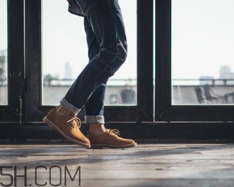 反絨皮鞋怎么清洗？反絨皮鞋可以用水洗嗎？