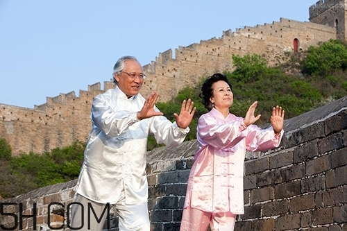 冬季老年人如何養(yǎng)生？老年人養(yǎng)生的注意事項(xiàng)是什么？