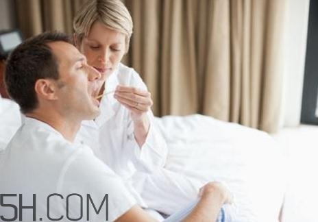 附睪炎會(huì)引起腰疼嗎？附睪炎會(huì)反復(fù)發(fā)作嗎？