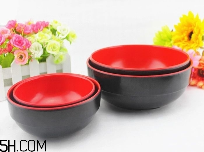 什么是仿瓷碗？仿瓷碗是塑料碗嗎？