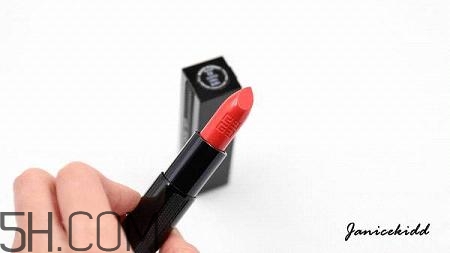 紀(jì)梵希新版禁忌之吻色號(hào)試色 紀(jì)梵希禁忌之吻16號(hào)好用嗎 紀(jì)梵希新版禁忌之吻色號(hào)試色 紀(jì)梵希禁忌之吻16號(hào)好用嗎