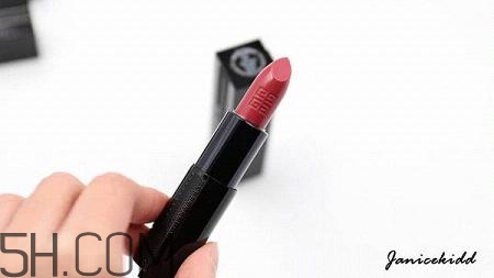 紀(jì)梵希新版禁忌之吻色號(hào)試色 紀(jì)梵希禁忌之吻16號(hào)好用嗎 紀(jì)梵希新版禁忌之吻色號(hào)試色 紀(jì)梵希禁忌之吻16號(hào)好用嗎