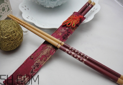 筷子用什么材質(zhì)最好？多久換一次筷子？