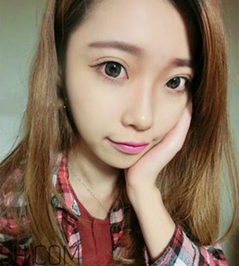 梅子色口紅哪個(gè)牌子好？絲絨口紅怎么涂好看？