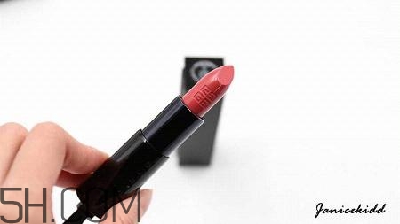 紀(jì)梵希新版禁忌之吻色號(hào)試色 紀(jì)梵希禁忌之吻16號(hào)好用嗎 紀(jì)梵希新版禁忌之吻色號(hào)試色 紀(jì)梵希禁忌之吻16號(hào)好用嗎