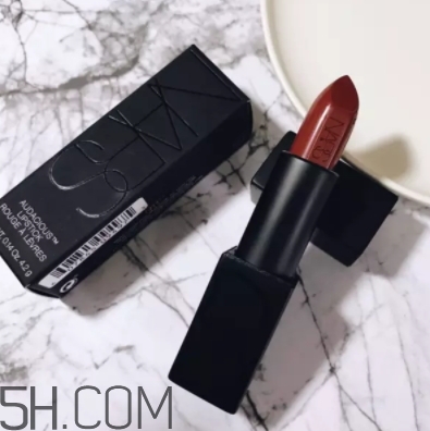 nars mona口紅顯白嗎？nars mona適合黃皮嗎？