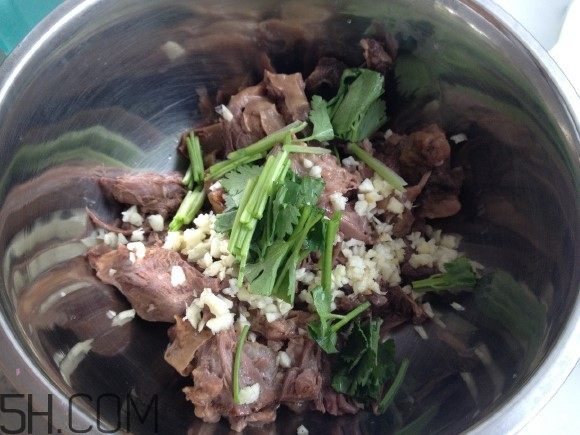 豬護(hù)心肉是什么肉？豬護(hù)心肉的做法有哪些？