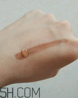 歐蒙睫毛膏和火烈鳥哪個好?歐蒙睫毛膏好用嗎？