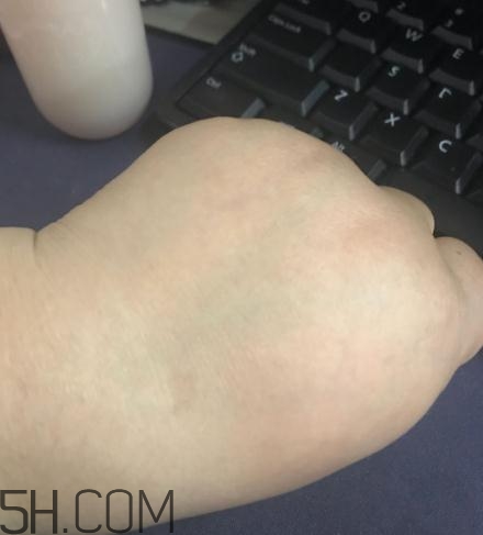 春紀新彈力嬌嫩菁華乳多少錢？春紀新彈力嬌嫩菁華乳專柜價格