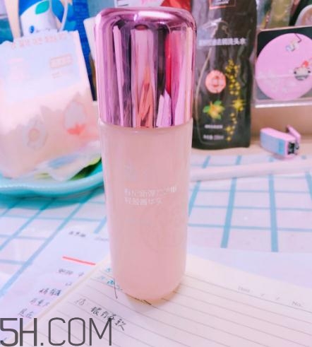 春紀新彈力嬌嫩菁華乳好用嗎？春紀新彈力嬌嫩菁華乳評測