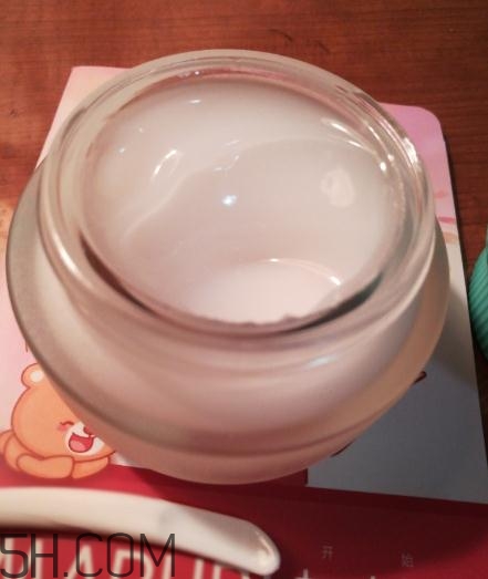 春紀乳酸君保濕凝露好用嗎？春紀乳酸君保濕凝露評測