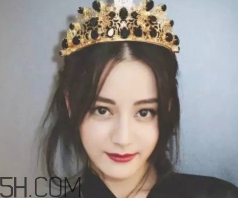 玫紅色口紅配什么眼影？玫紅色口紅眼影顏色搭配