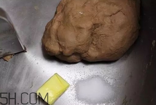巧克力臟臟包怎么做？巧克力臟臟包的做法