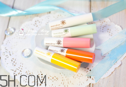 悅詩風(fēng)吟潤唇膏好用嗎？孩子要不要用潤唇膏？
