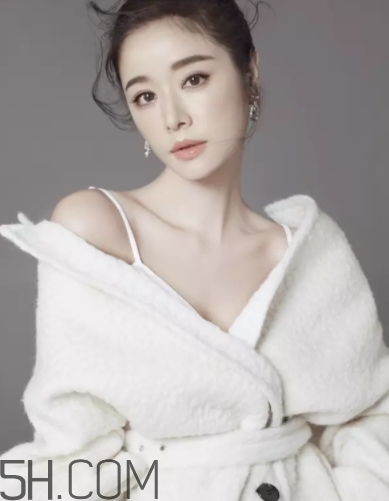 奶油杏色口紅適合什么人？奶油杏子色口紅適合黃皮嗎？