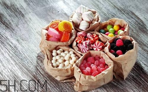 愛長痘吃什么食物好？愛長痘的食物禁忌有哪些？