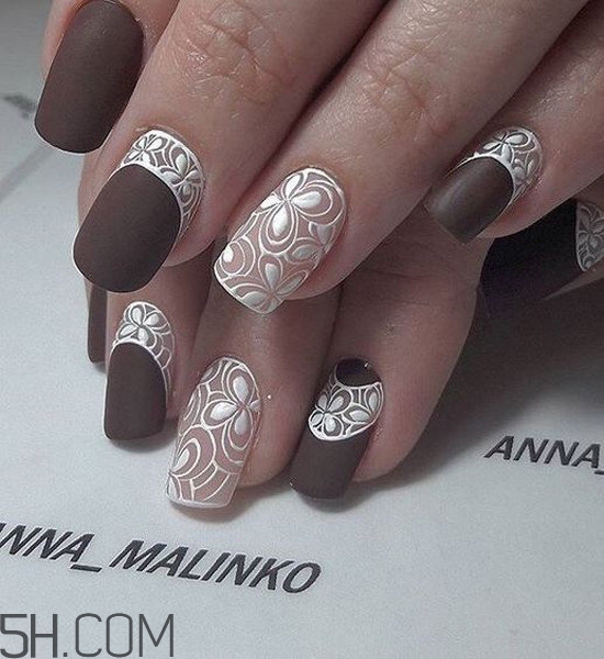 春天什么樣的美甲好看？美甲蕾絲款式圖片大全