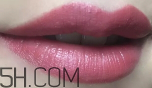 mac brick o la老氣嗎？mac brick o la適合黃皮嗎？