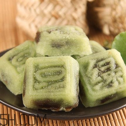 綠豆糕和香蕉能一起吃嗎？吃了綠豆糕還能吃香蕉嗎？