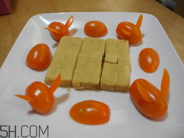 綠豆糕和香蕉能一起吃嗎？吃了綠豆糕還能吃香蕉嗎？
