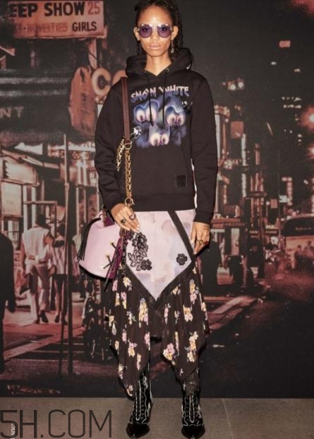coach2018早秋服裝系列好看嗎_有哪些款式？