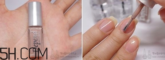什么牌子指甲油好用？2018清新美甲圖片最新款