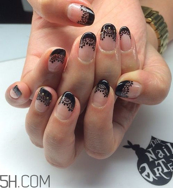 春天什么樣的美甲好看？美甲蕾絲款式圖片大全