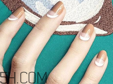 春天什么樣的美甲好看？美甲蕾絲款式圖片大全