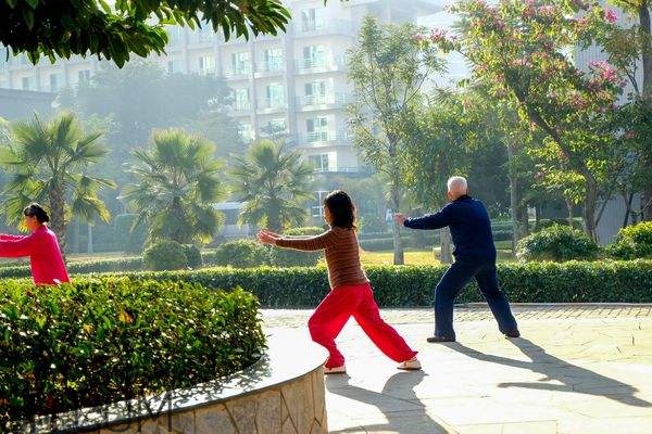 冬季應(yīng)該怎么晨練？冬季晨練的注意事項有哪些？