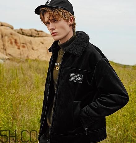 馬克華菲衣服貴嗎？馬克華菲的衣服多少錢？