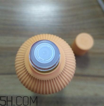 春紀(jì)咖啡煥膚菁華露好用嗎？春紀(jì)咖啡煥膚菁華露評測