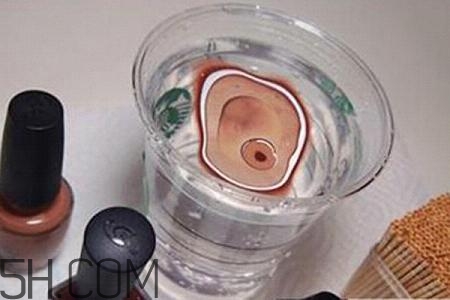 水染美甲用的什么指甲油？2018秋冬美甲最新款圖片