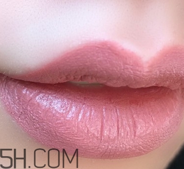 mac velvet teddy質地干嗎？mac velvet teddy適合黃皮嗎