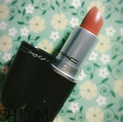 mac velvet teddy質地干嗎？mac velvet teddy適合黃皮嗎